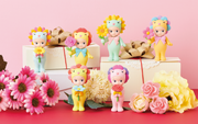 Sonny Angel Flower Gift - Delightful Charming Keepsake