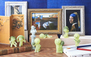 SMISKI Museum Series - Cheerful Collector Pick