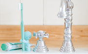 SMISKI Toothbrush Stands - Beloved Series Highlight